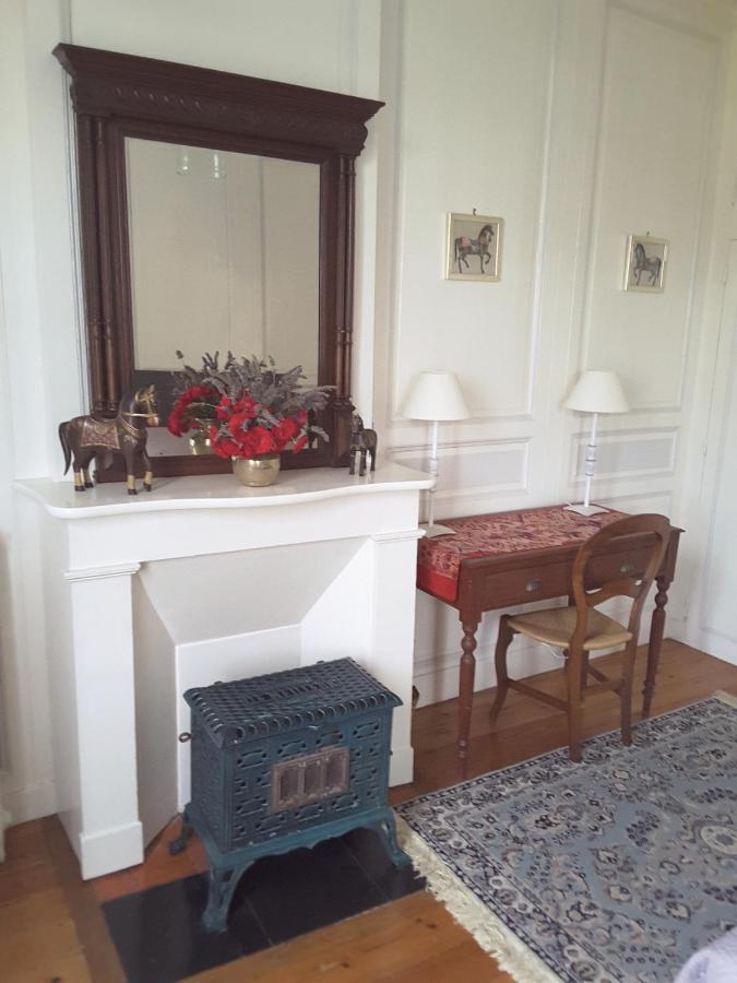 La Maison Des Thermes, Chambre D'Hote Saintes Eksteriør billede