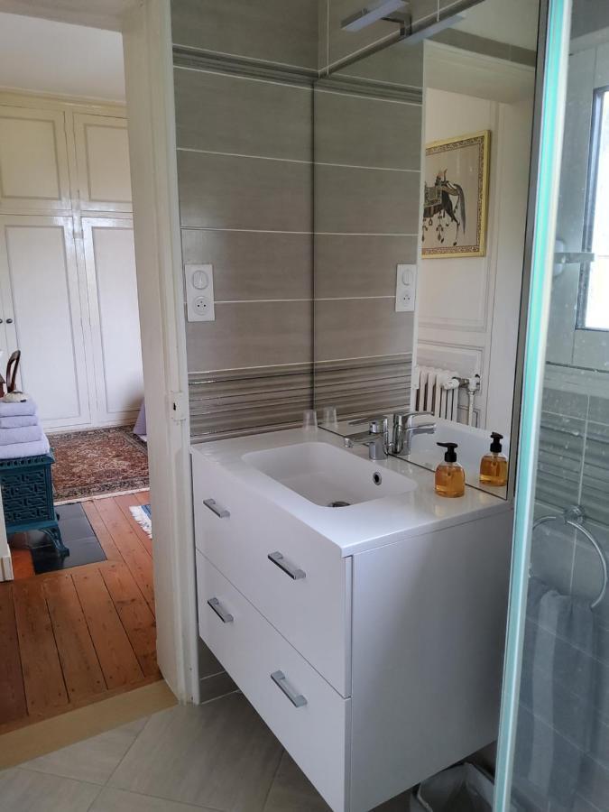 La Maison Des Thermes, Chambre D'Hote Saintes Eksteriør billede
